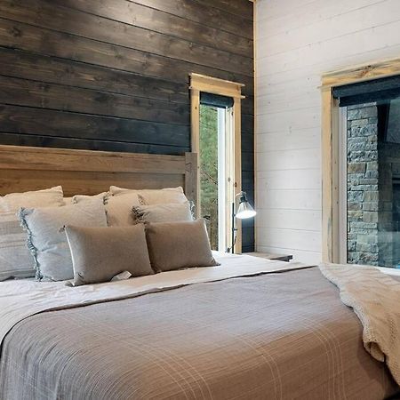 Lone Pine Lodge. Brand New! 2 Bedroom Luxury Cabin. Broken Bow Buitenkant foto