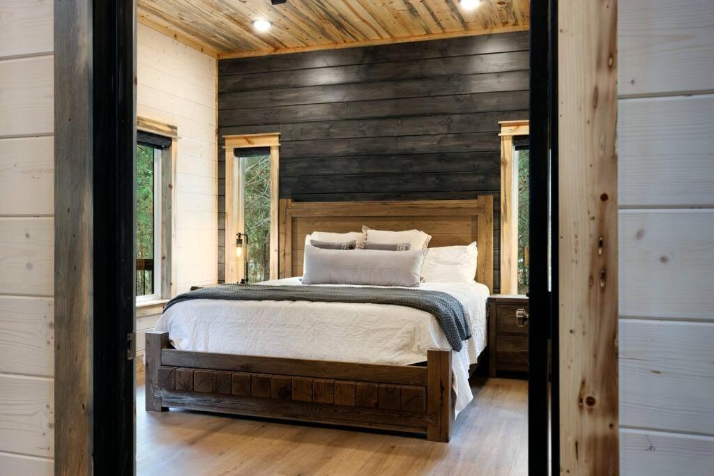 Lone Pine Lodge. Brand New! 2 Bedroom Luxury Cabin. Broken Bow Buitenkant foto