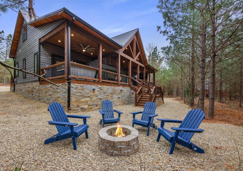 Lone Pine Lodge. Brand New! 2 Bedroom Luxury Cabin. Broken Bow Buitenkant foto