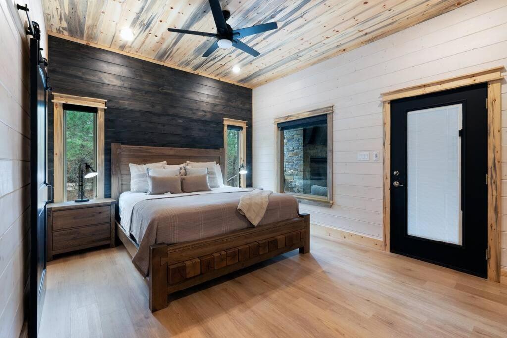 Lone Pine Lodge. Brand New! 2 Bedroom Luxury Cabin. Broken Bow Buitenkant foto