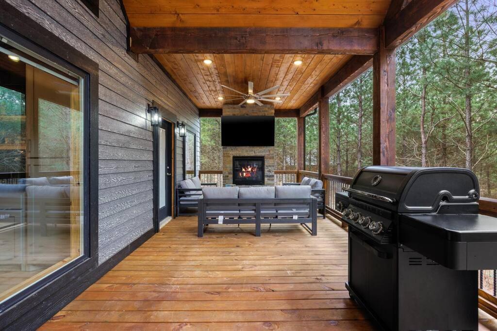 Lone Pine Lodge. Brand New! 2 Bedroom Luxury Cabin. Broken Bow Buitenkant foto