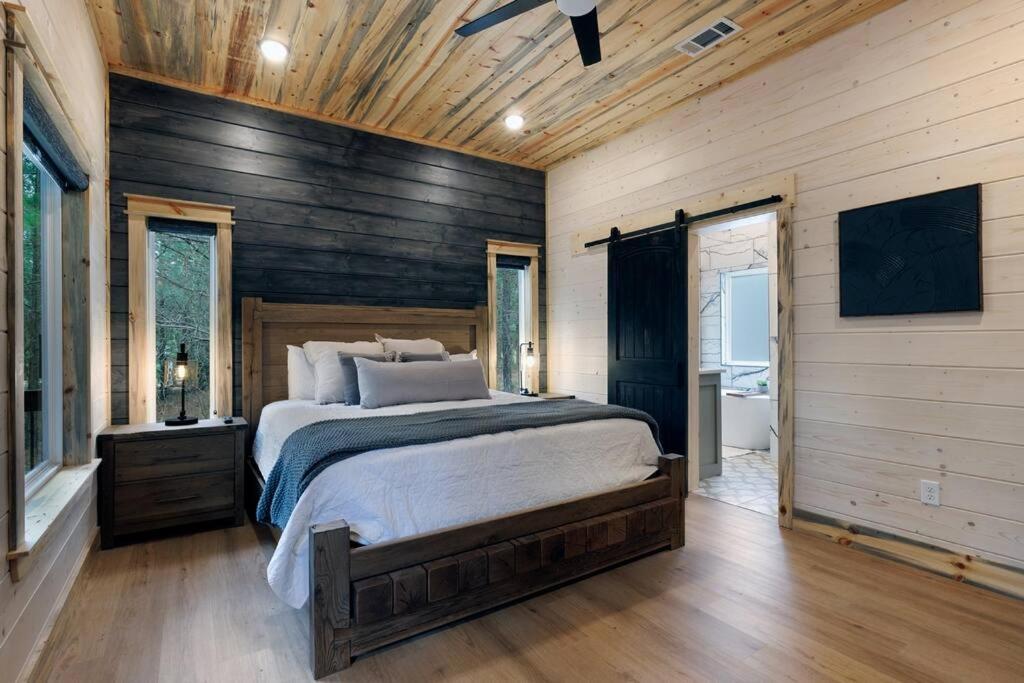 Lone Pine Lodge. Brand New! 2 Bedroom Luxury Cabin. Broken Bow Buitenkant foto